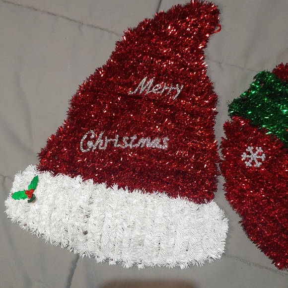 Christmas Door Hanging Decorations Bell and Santa Hat - Picture 2 of 3